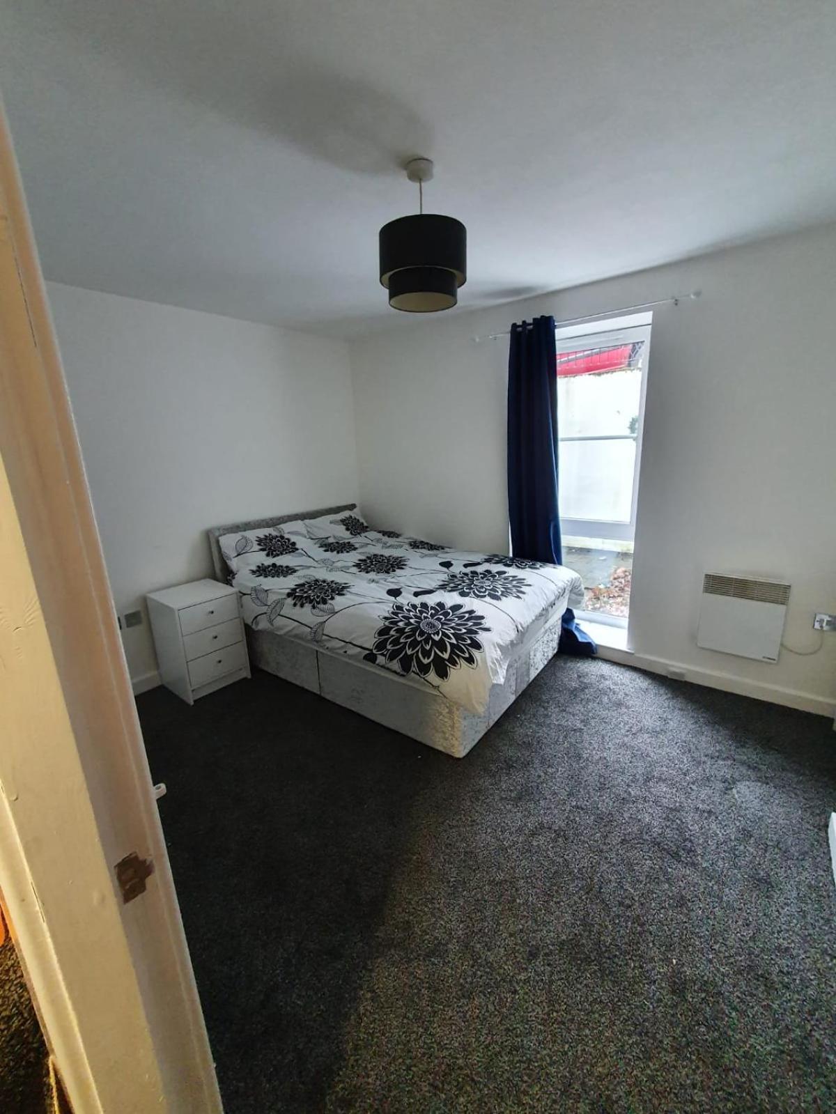 Quiet 2 Bedroom Flat In Darlington With Free Parking, Wi-Fi And More Bagian luar foto